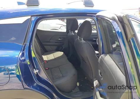 2025 Nissan Kicks Sv Fwd z USA, uszkodzony, nr VIN 3N8AP6CA7SL356902